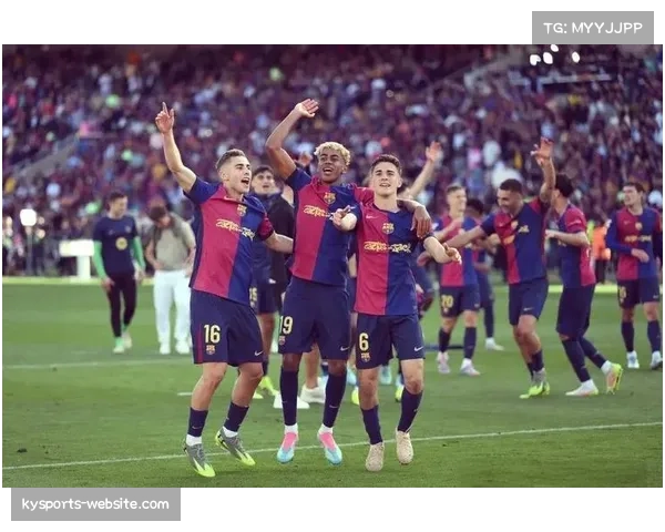 巴萨备战国家德比重视防线 九名后卫入选23人名单迎战皇马