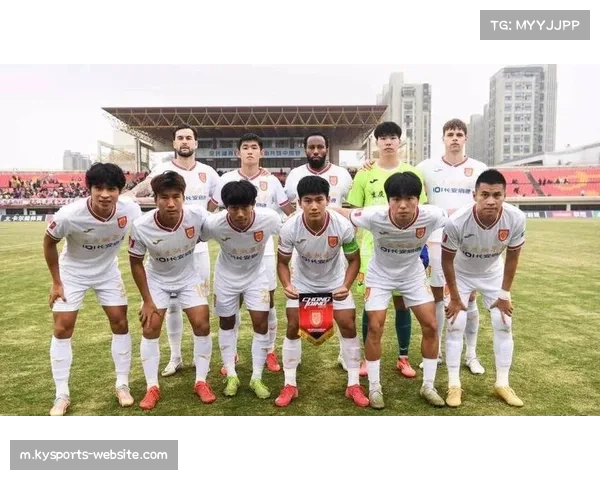 重庆铜梁龙主打年轻阵容 平均年龄联赛最低